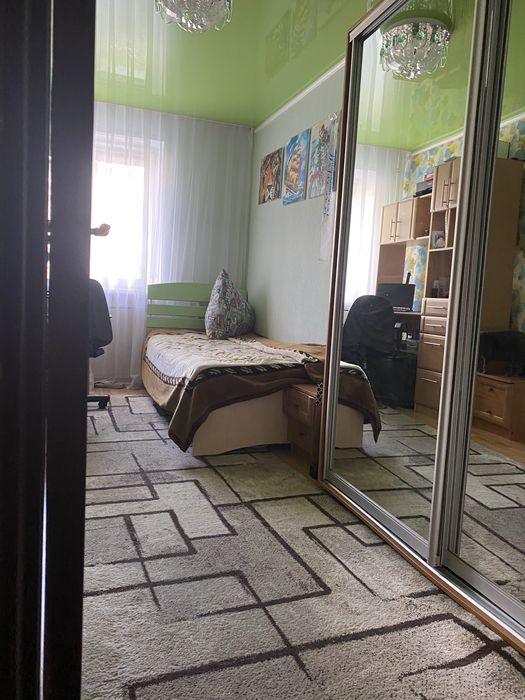 Продам трьох кімнатну квартиру район Горветка