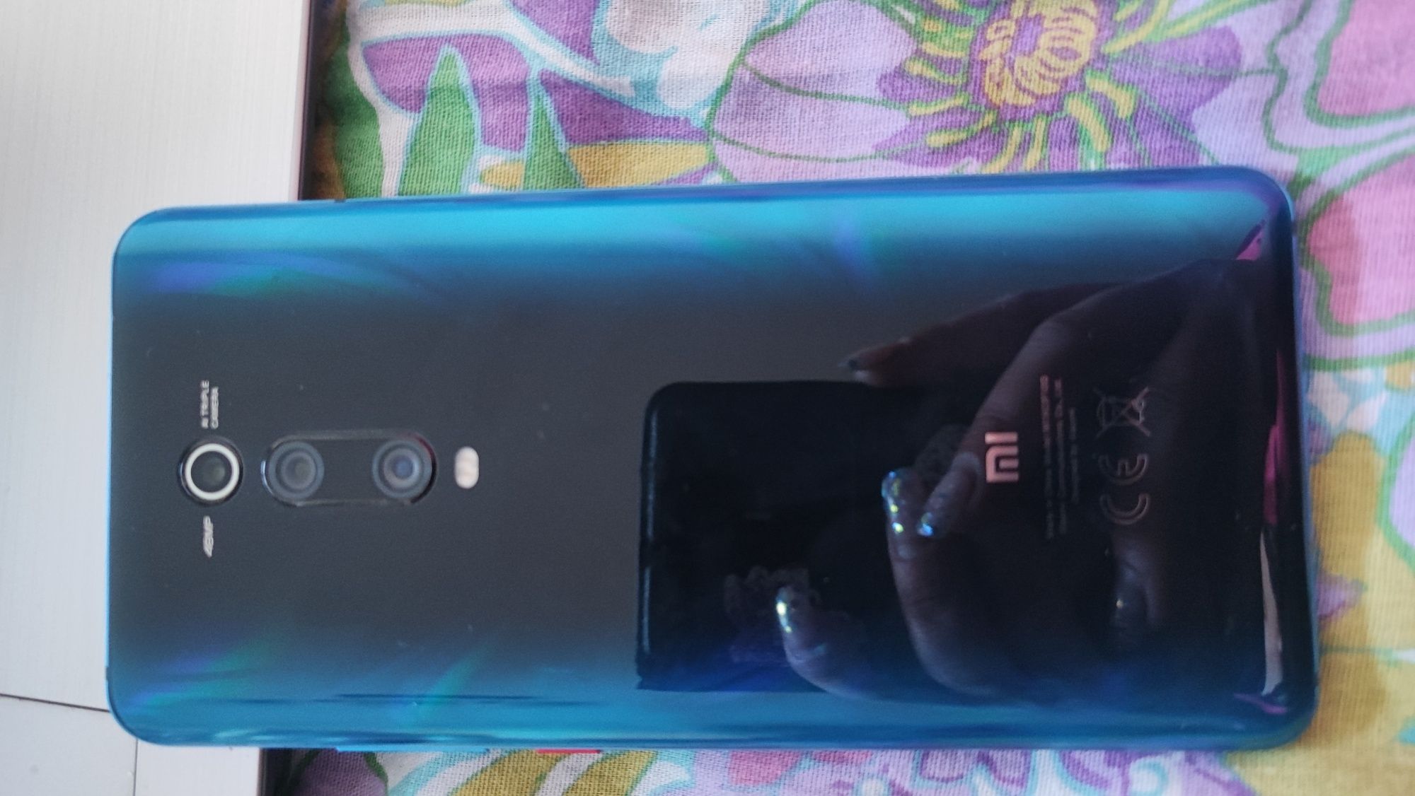 Продам xiaomi mi 9t 6/128