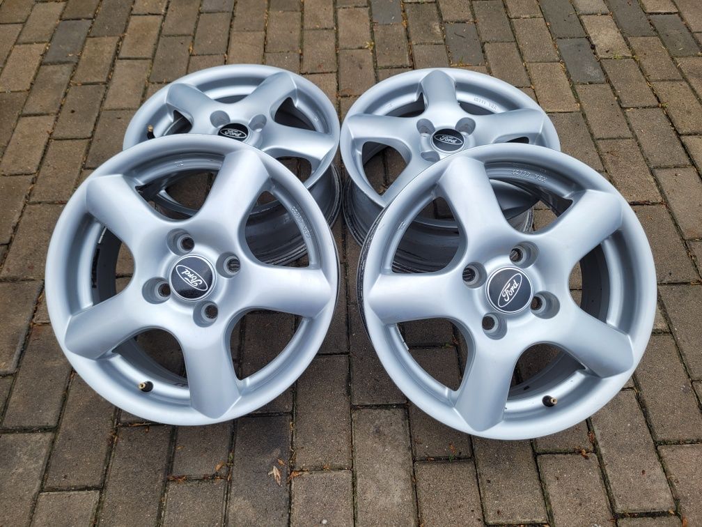 Felgi aluminiowe Ford 15" 4x108