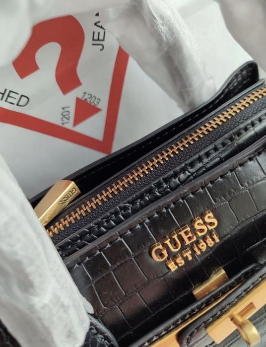 Сумка Guess жіноча оригінал кросбоді