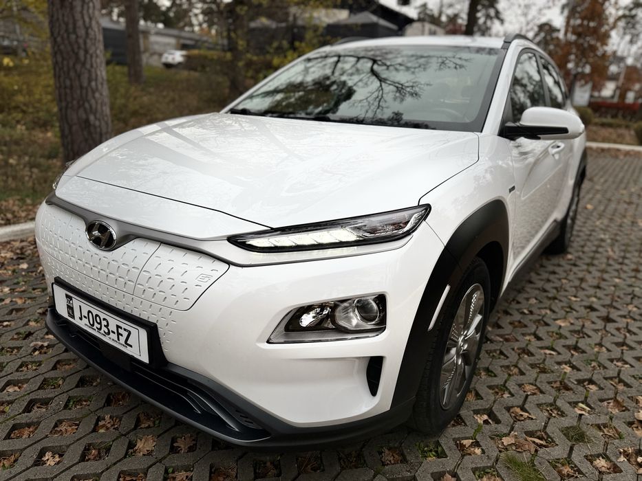 Hyundai KONA elektric  64 kWt 2020 рік