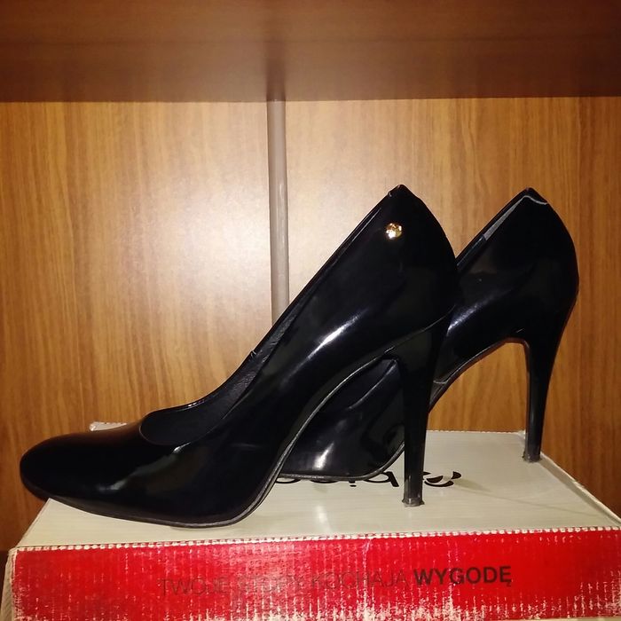 Buty skórzane lakierkowane roz.38 Bioeko by ARKA