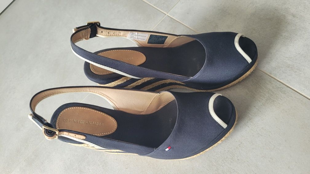 Tommy Hilfiger espadryle koturna sandały