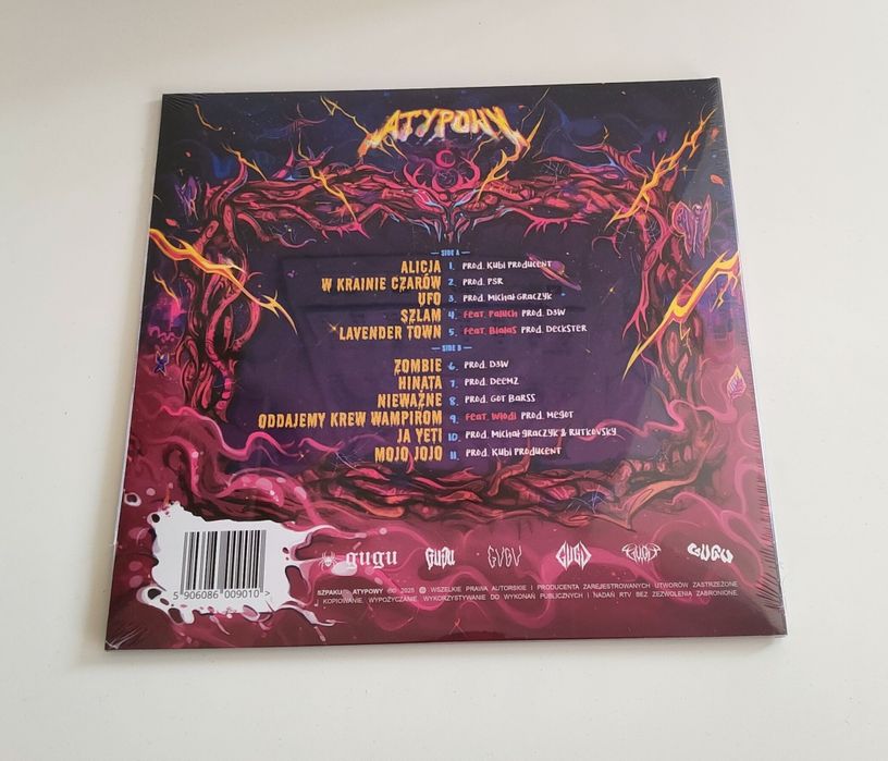 Szpaku atypowy winyl vinyl gugu movement białas włodi Chivas 27