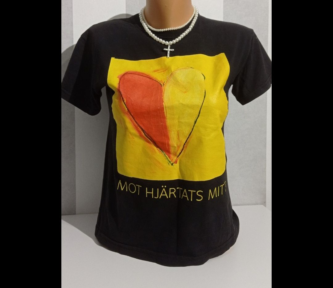 Koszulka czarna z żółtym nadrukiem t-shirt XS bdb