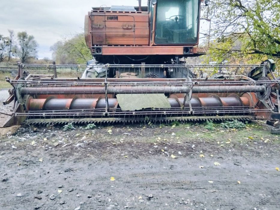Продам зернову жатку