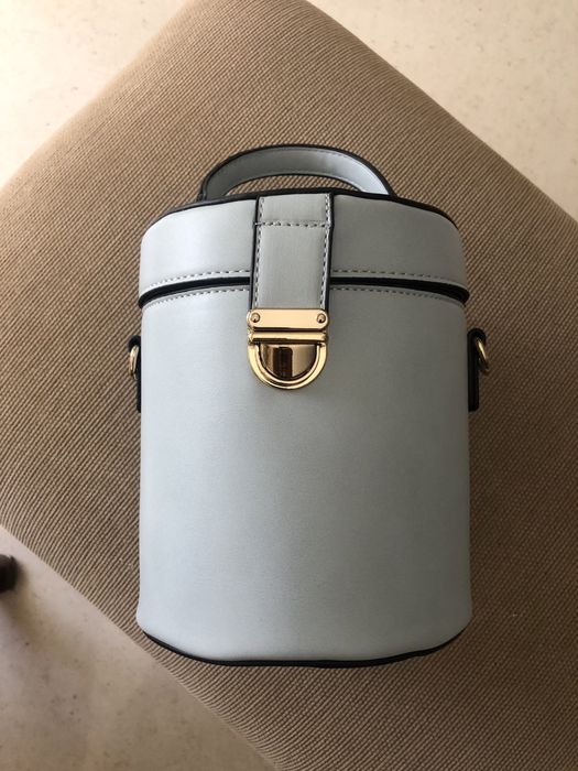 Mala de senhora redonda