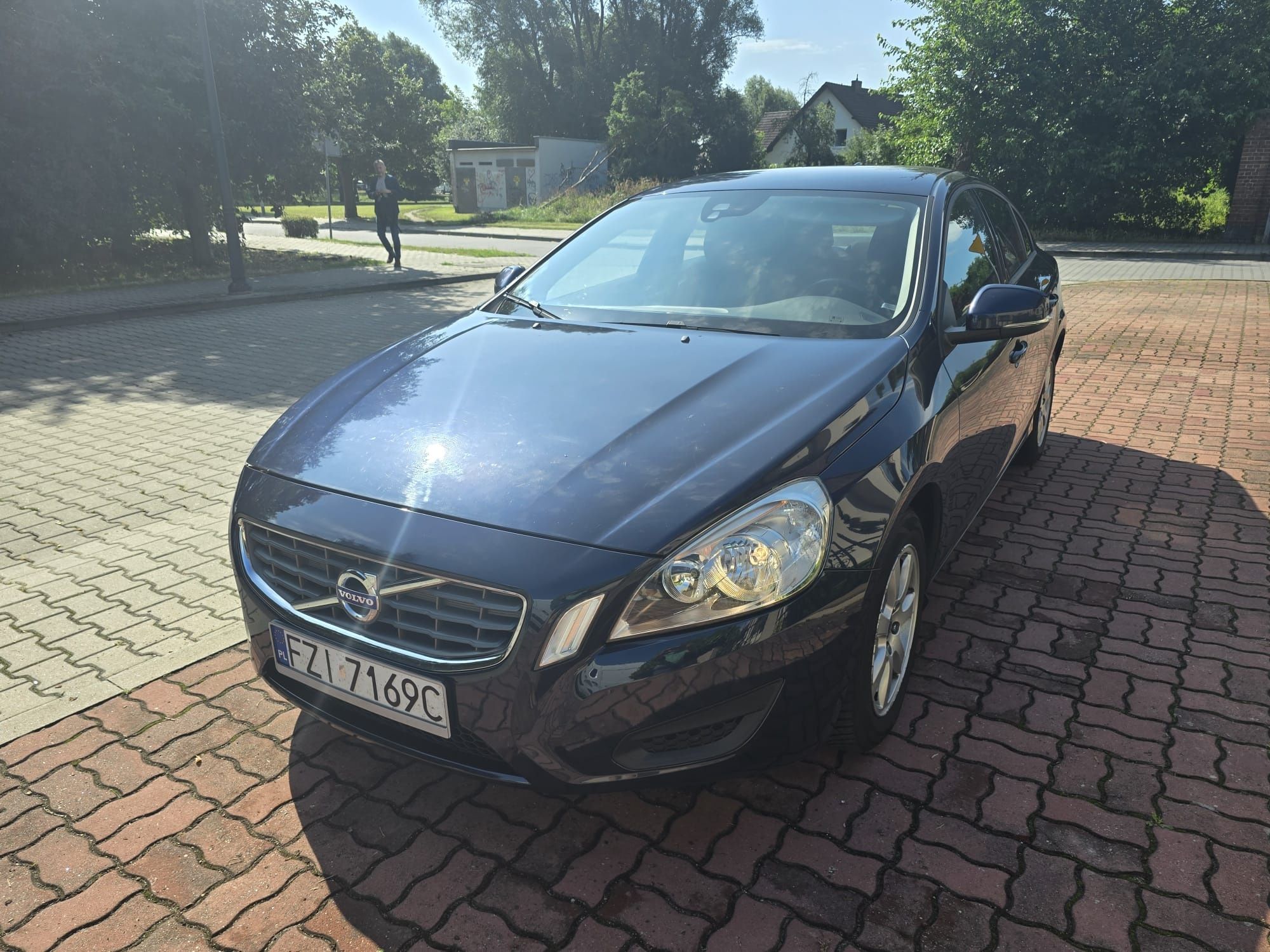 Sprzedam zadbane VOLVO S60