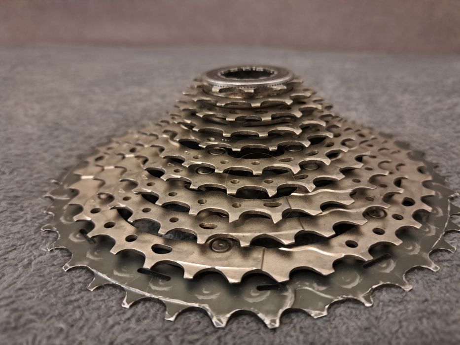 Kaseta Shimano XT M8000 / 11-40/ 1x11 / 2x11