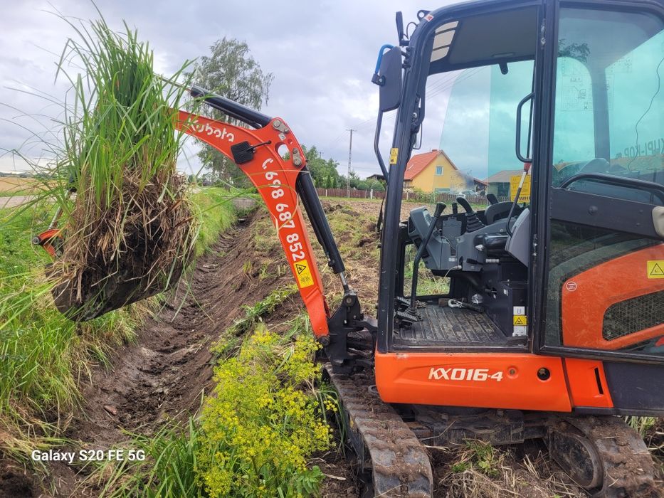 Usługi minikoparka, koparka, minikoparką, wykopy, roboty ziemne.
