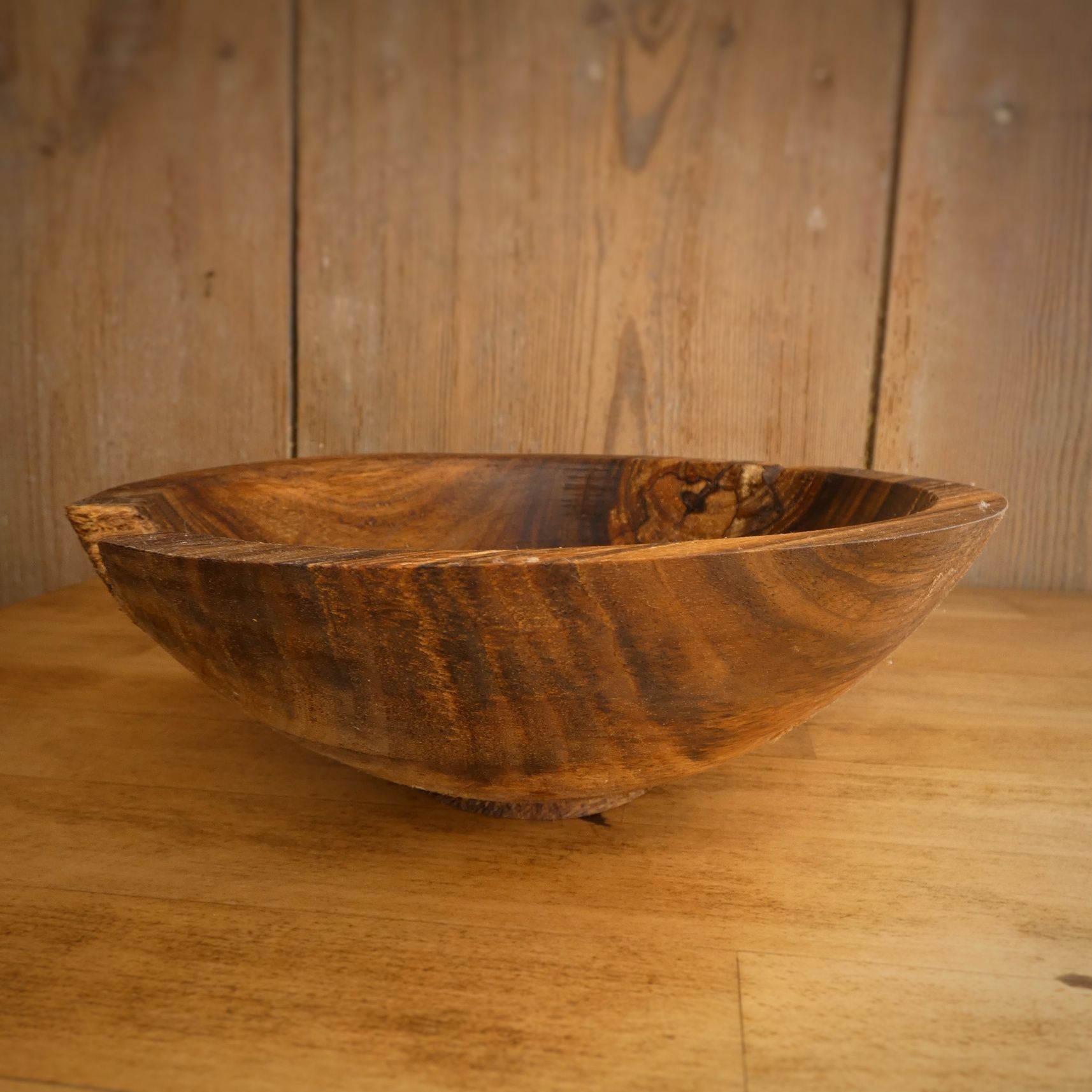 Miska misa drewniana orzech handmade wooden bowl boho rękodzieło etno