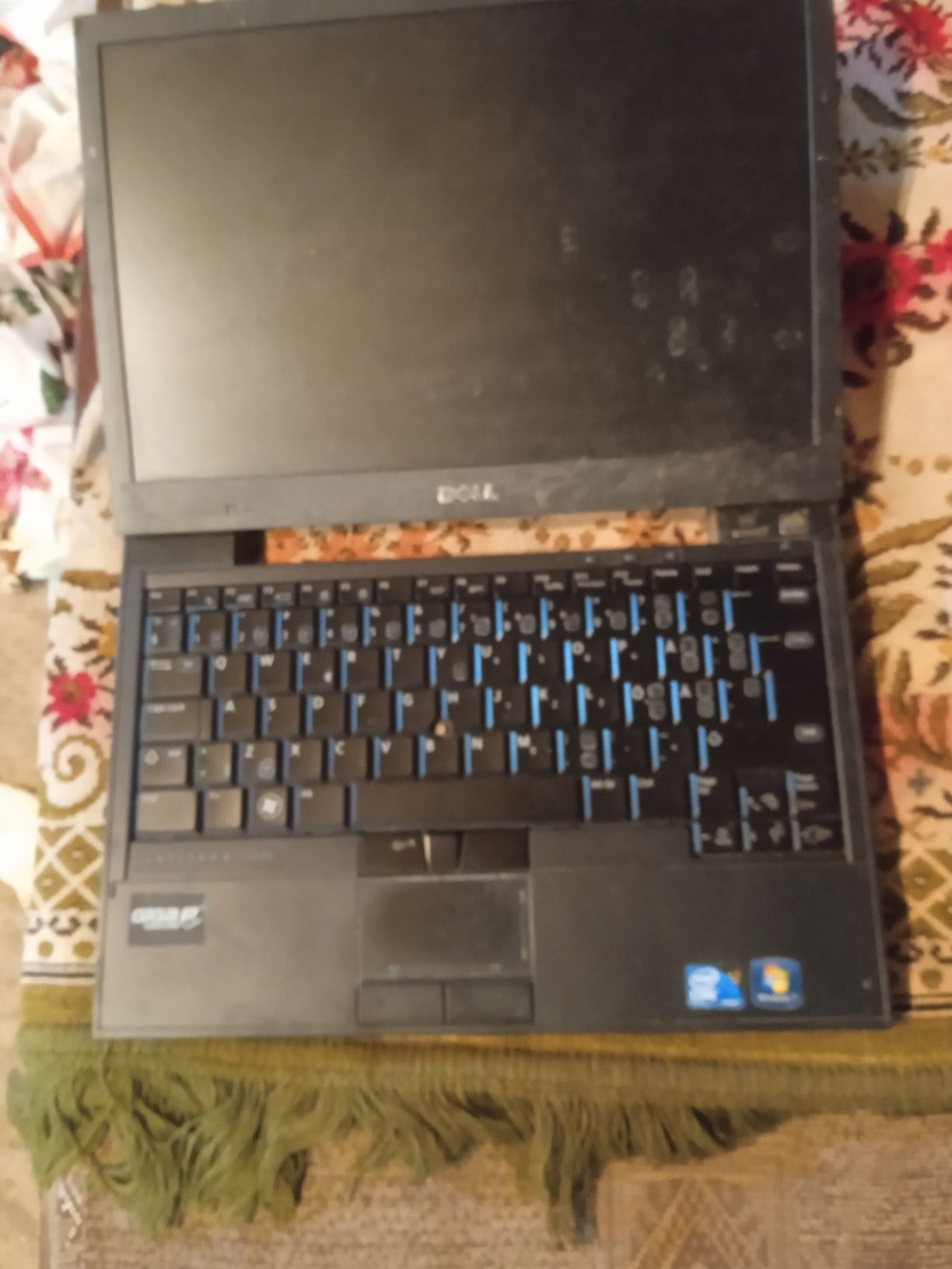 Ноутбук. Dell 4300