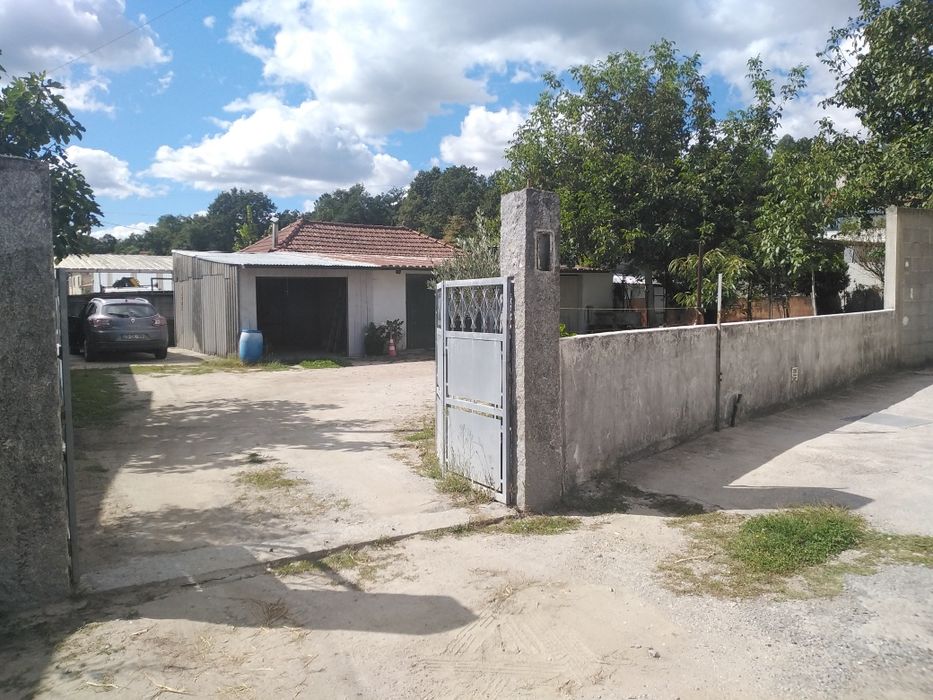 Vendo café+loja+terreno