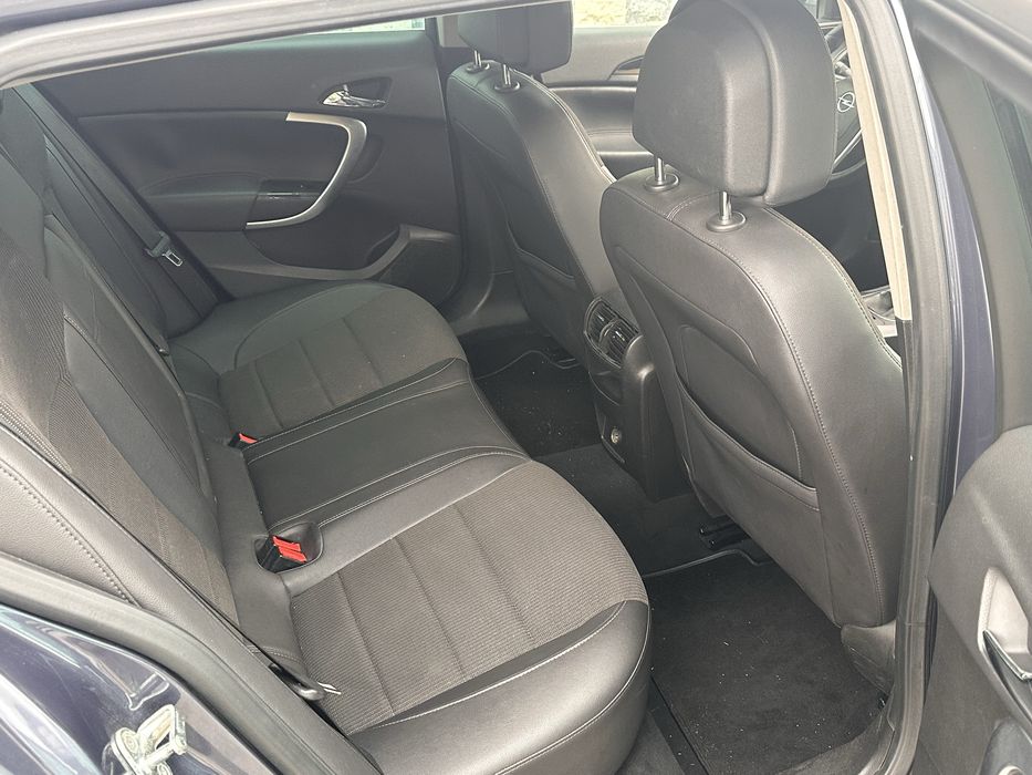 Opel insignia sports tourer 2.0 cdti 160cv Full extras
