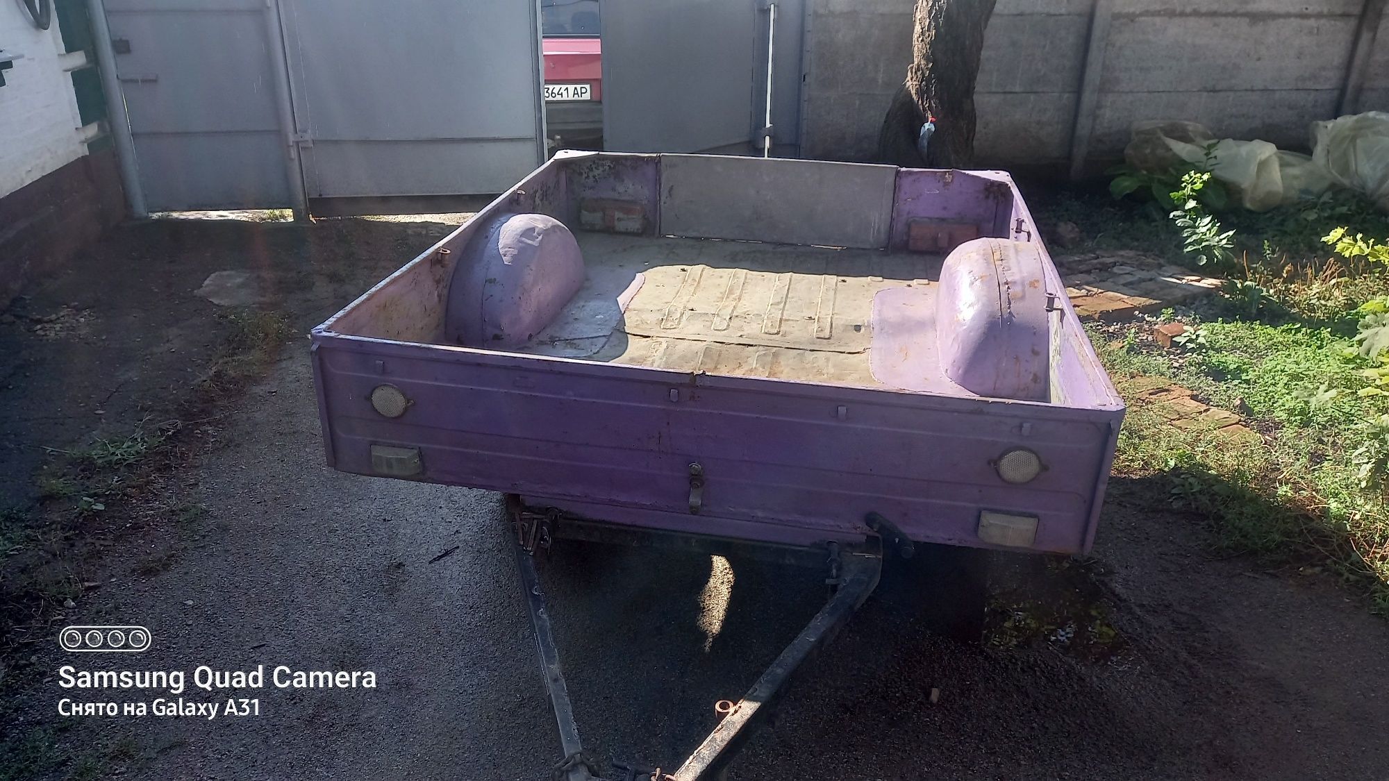 Продам прицеп легковий