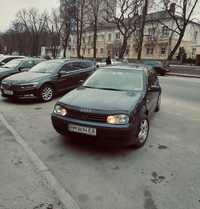 Volkswagen Golf  4 в гарному стані