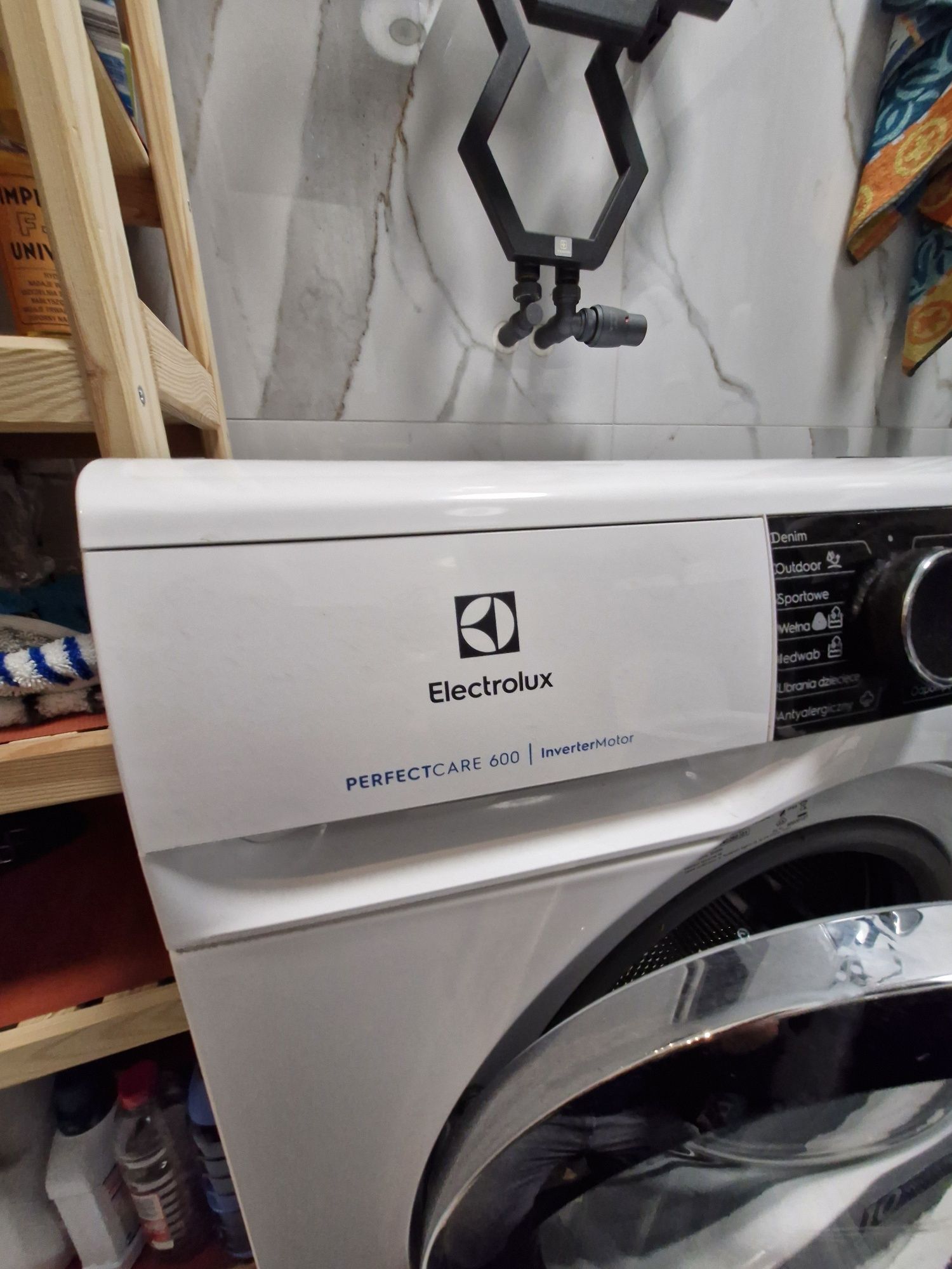 Pralka Electrolux Perfectcare 600 EW6S227CP