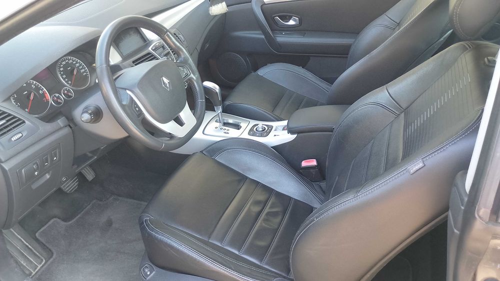Renault Laguna 2.0 benzyna LPG rocznik 2008