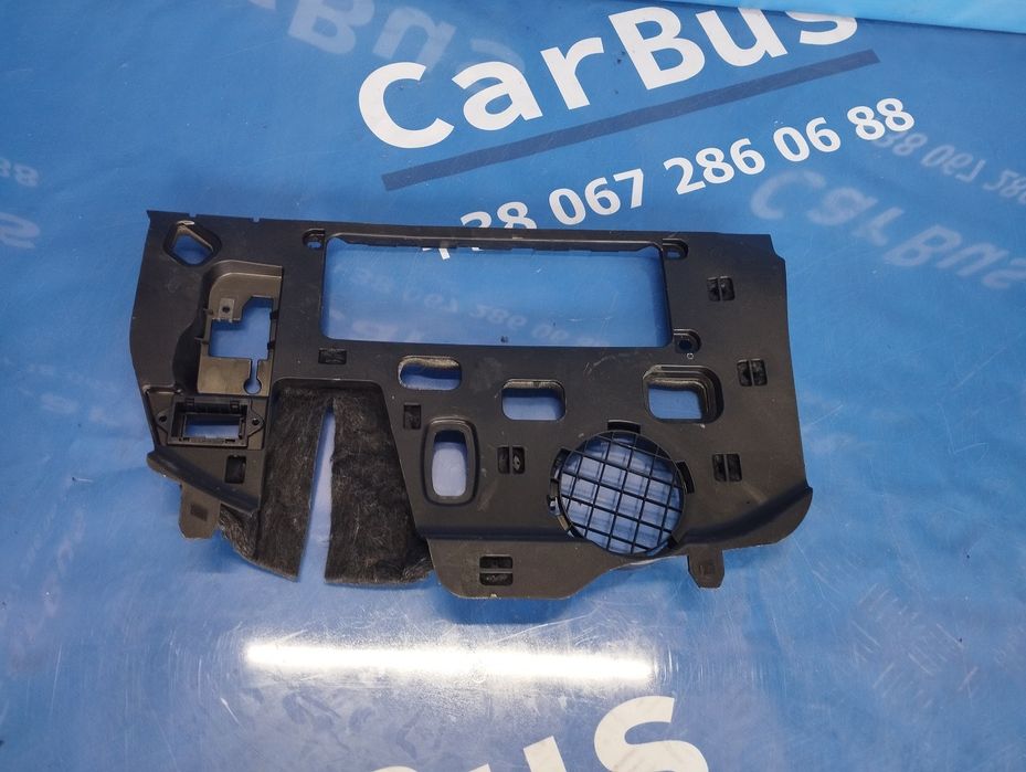 Накладка торпедо GLE V167 Розборка ГЛЕ Авторозбірка ГЛЄ