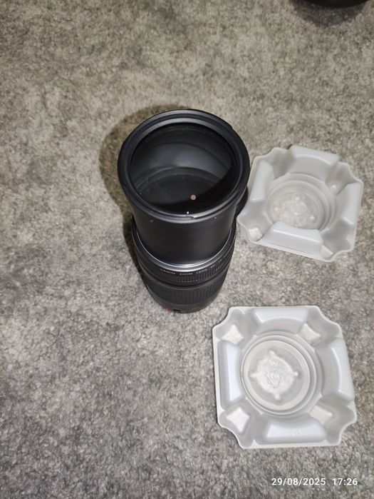 Objetiva Canon 75-300