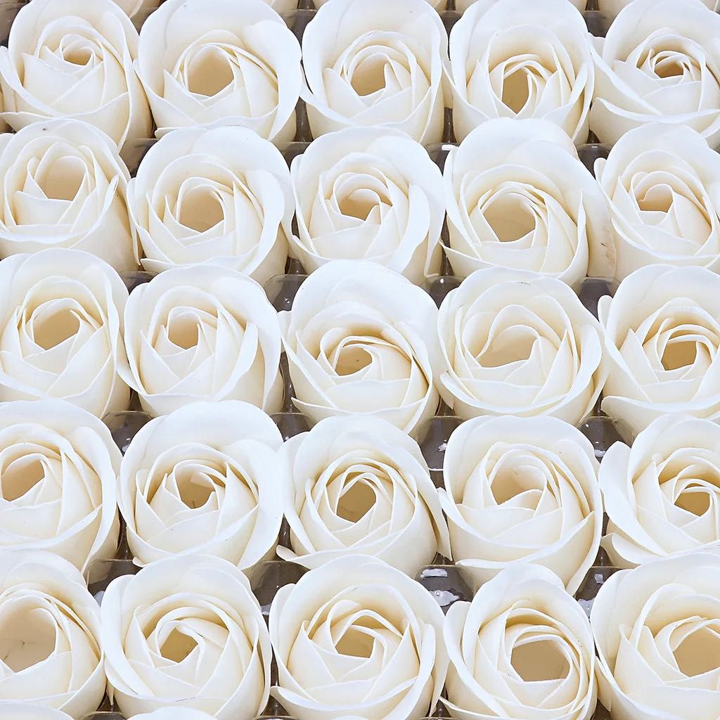 Róże mydlane mydło 81szt białe kwiaty ślub wesele prezenty dla gości