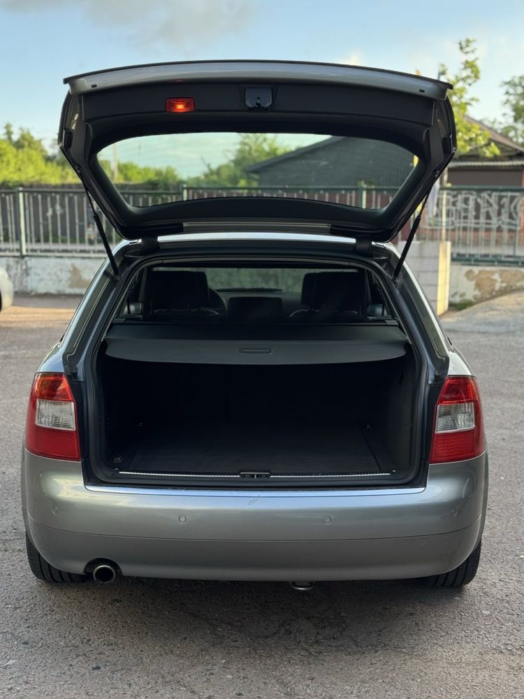 Audi A4 B6 2.0 бензин