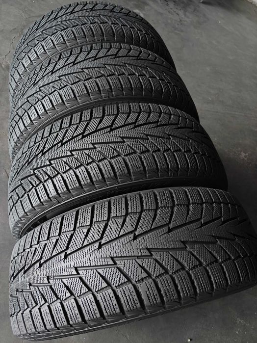 Hankook Winter I*cept IZ2 R15 195 60 шини зимові дуже гарний стан