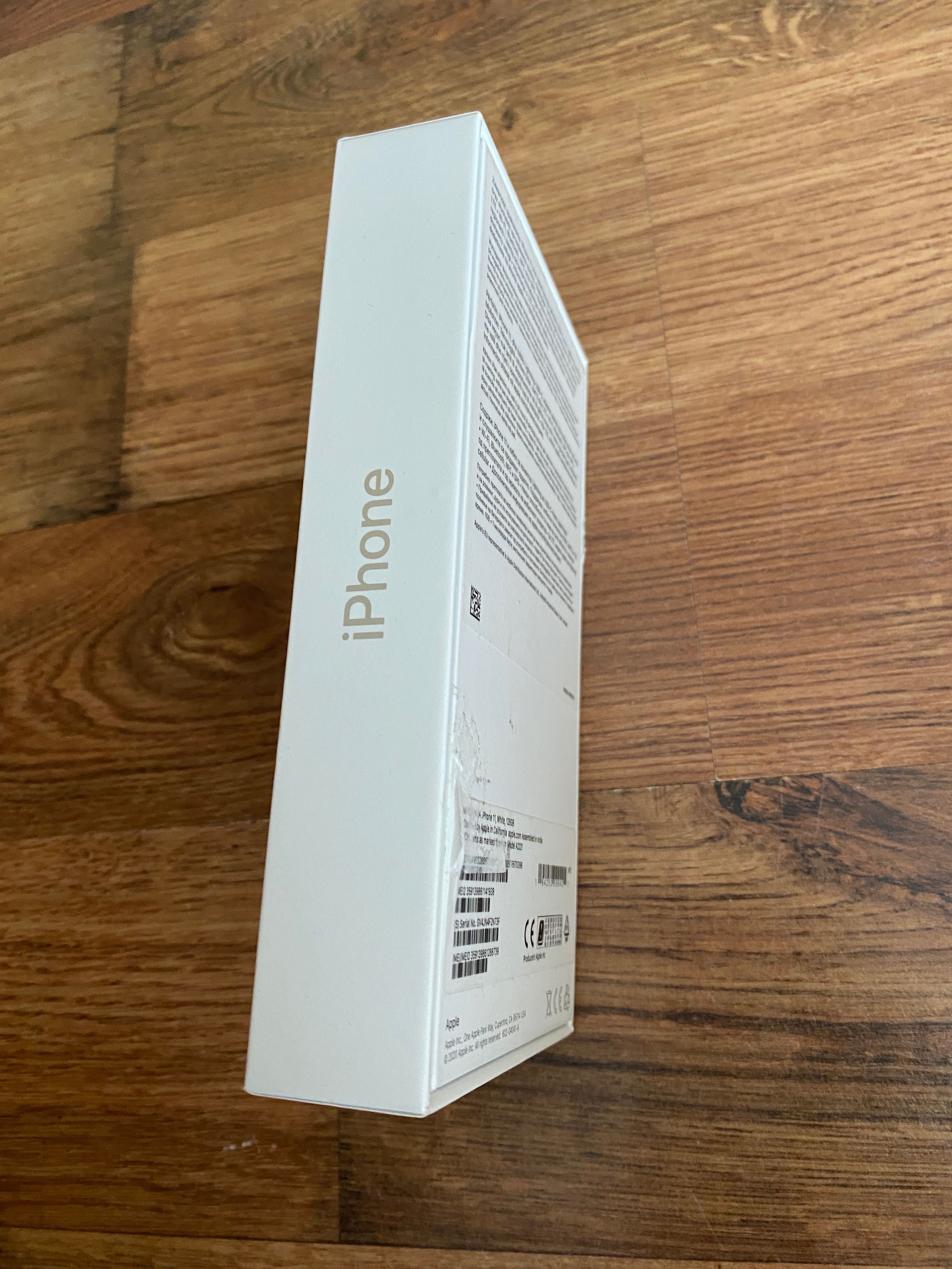 Pudełko po iPhone 11 biały 128gb