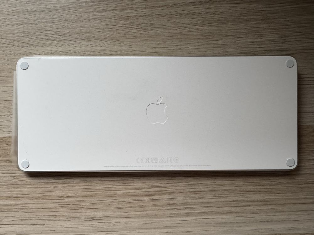 Apple Magic Keyboard A2450
