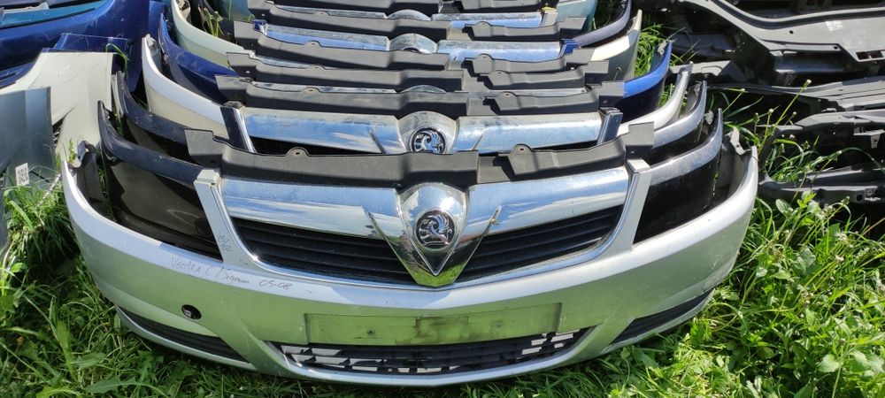 Передний бампер Opel Signum Vectra C