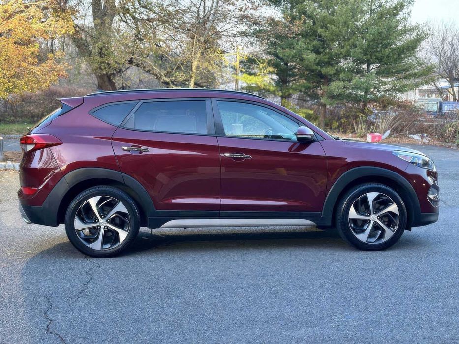 Hyundai Tucson Limited      2018