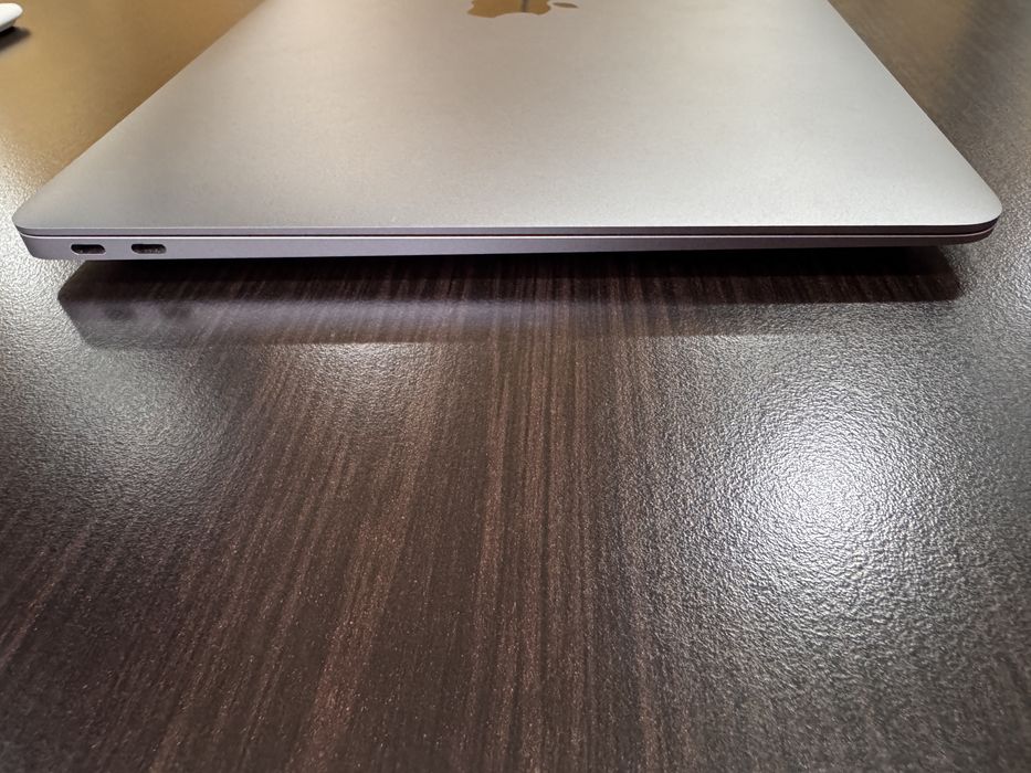 Ноутбук Apple MacBook Air M1 13.3'' 256Gb MGN63 Space Grey 2020