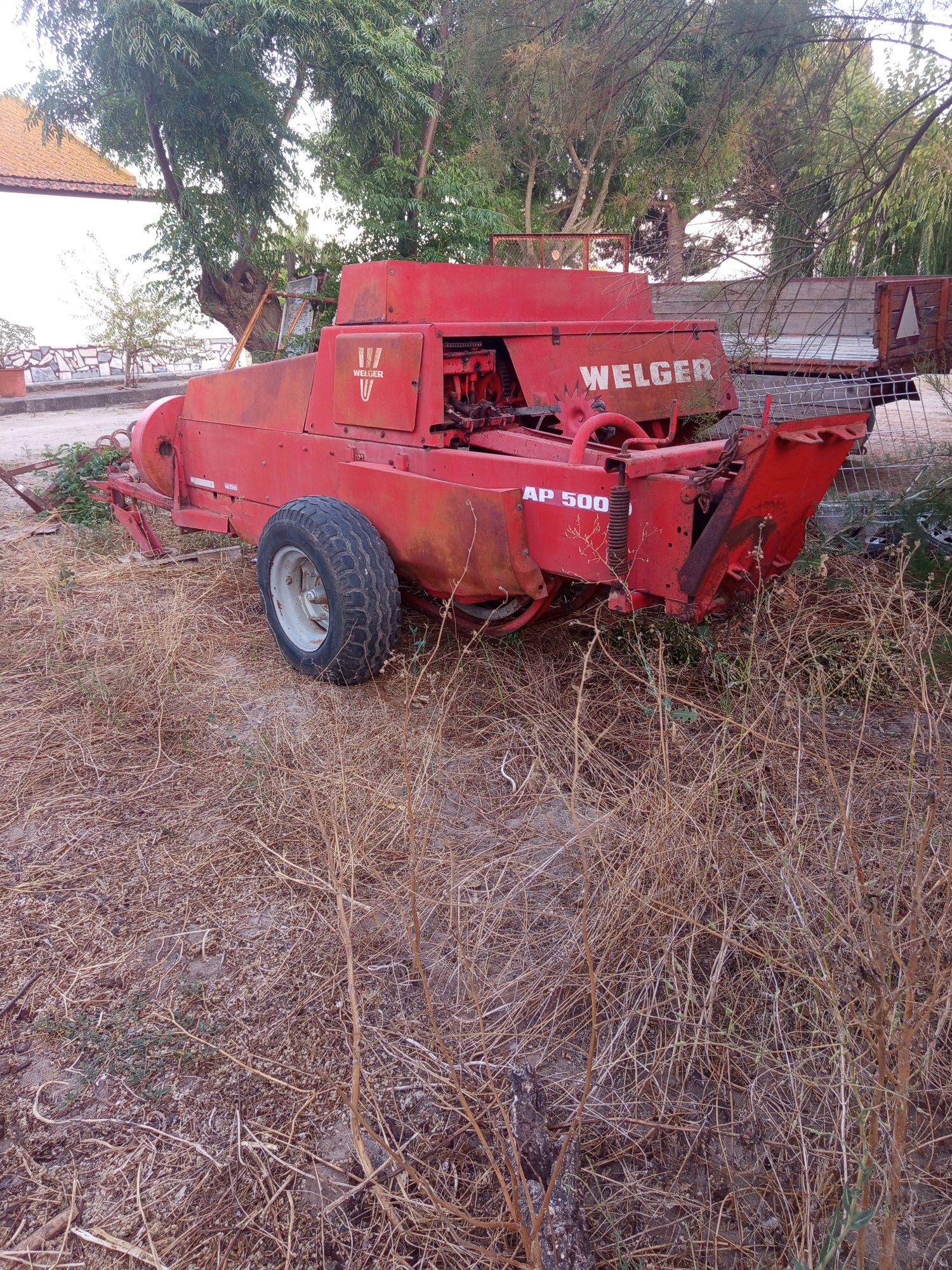 Vendo enfardadeira welger AP 500 D
