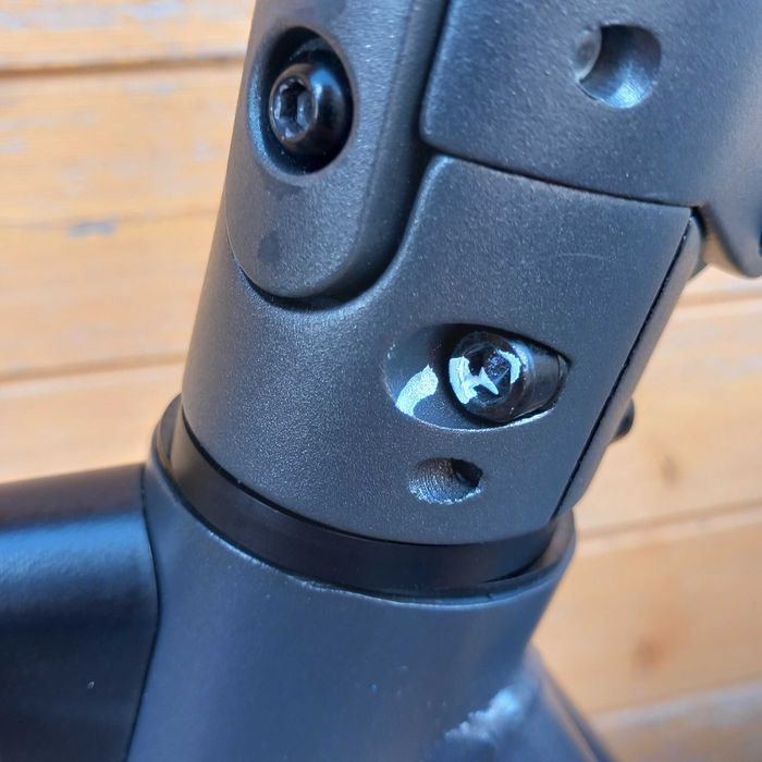 Hulajnoga elektryczna Ninebot KickScooter F2 Pro 450W 20km/h H1