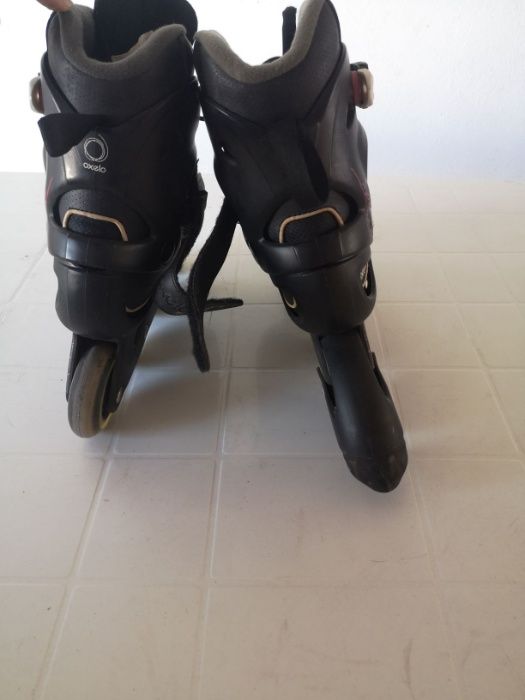 Patins em Linha pretos