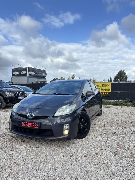 Na Sprzedaż Toyota Prius 1.8LPG/hybryda/nowy silnik/nowy gaz/klima/alu