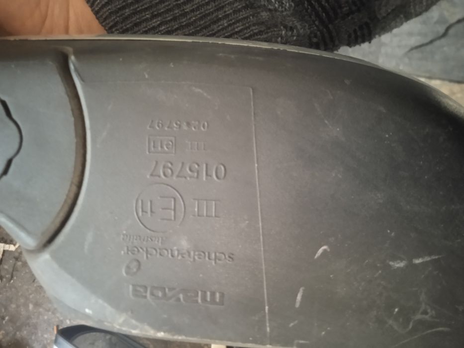 Дзеркала мазда 6