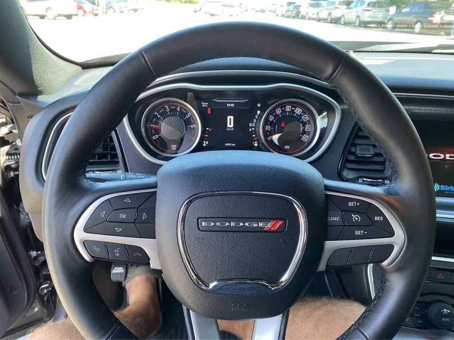 Dodge Challenger 3.6 sxt plus