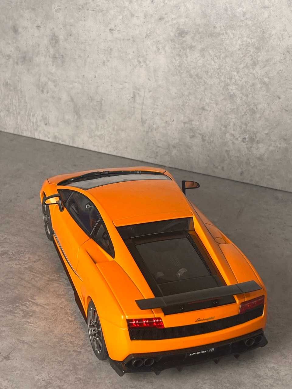 Autoart Lamborghini Gallardo Superleggera 1/18