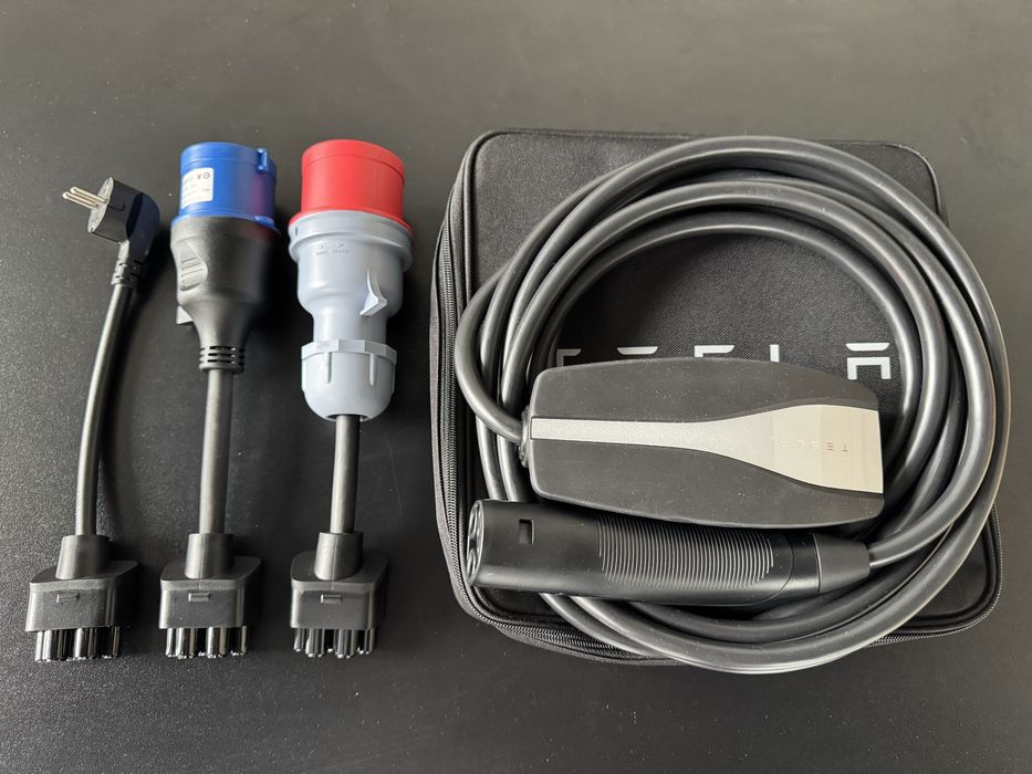 ОРИГІНАЛЬНА Зарядка Tesla Mobile Connector gen 2 - 32A. USA.