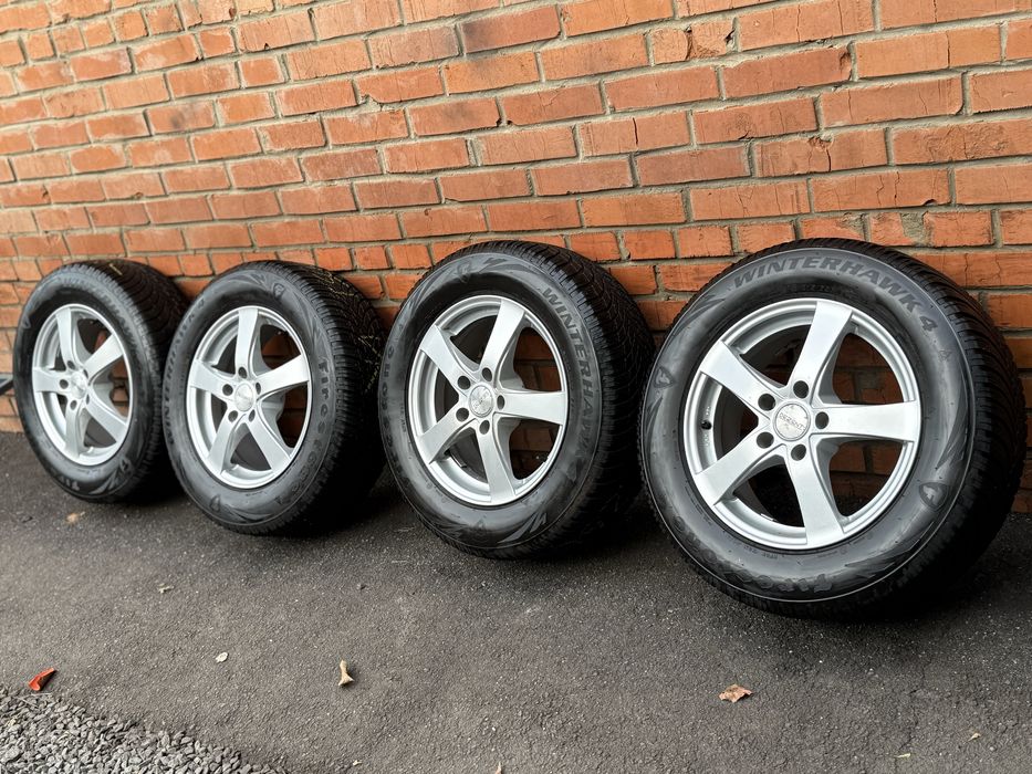 Диски R16 5 114.3 та резина Рено Дастер Ніссан Кашкай зима 215 65 16