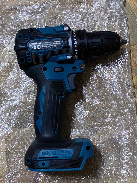 Акумуляторний шуруповерт Makita DDF487 DDF485