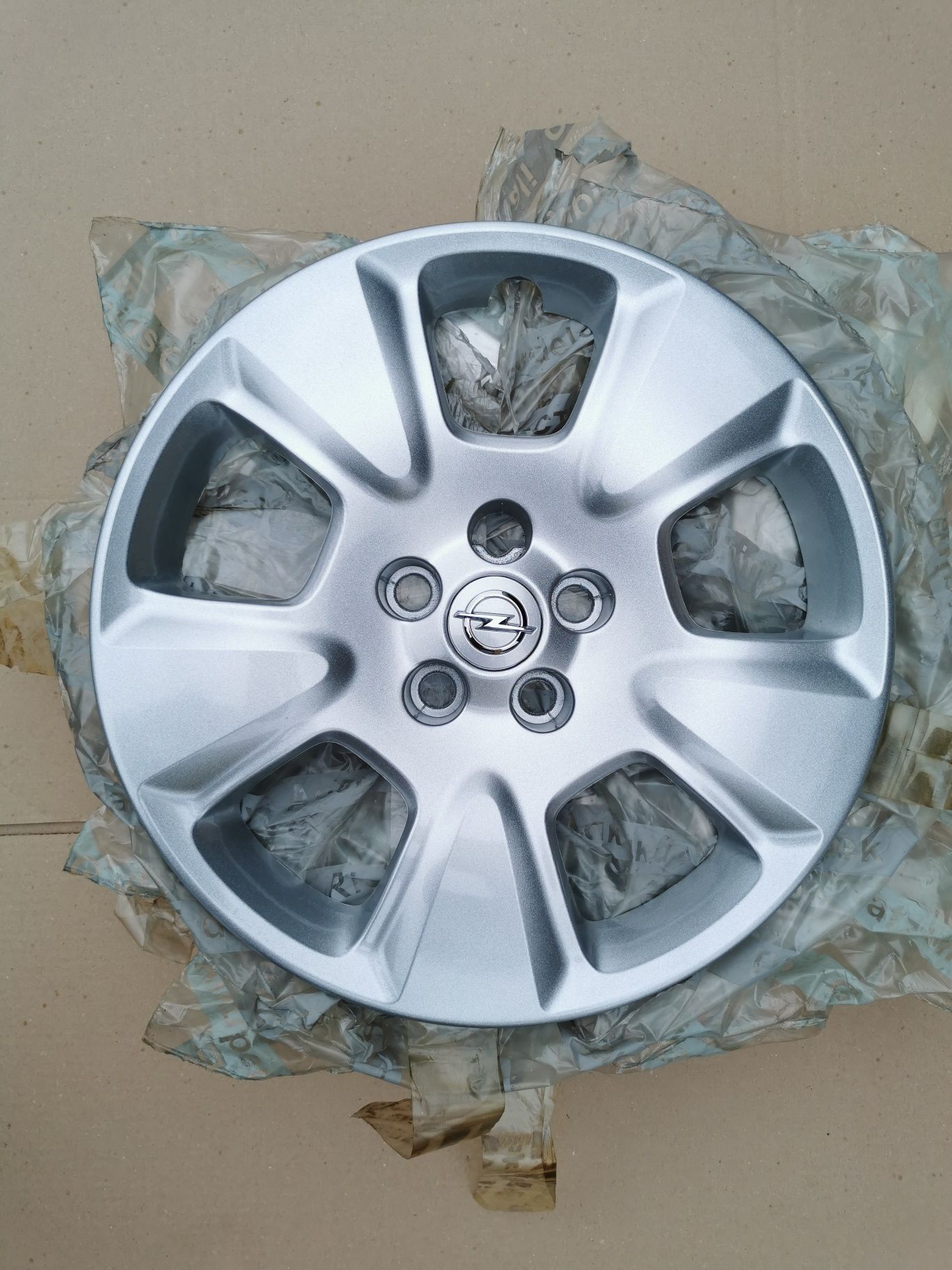 NOWE kołpaki Opel 15" srebrne oryginalne