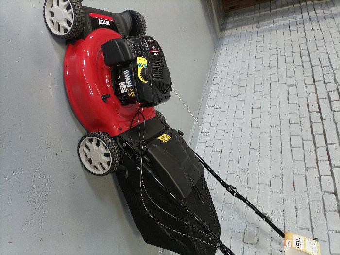 Kosiarka spalinowa z napędem MTD SMART 53 SPBS