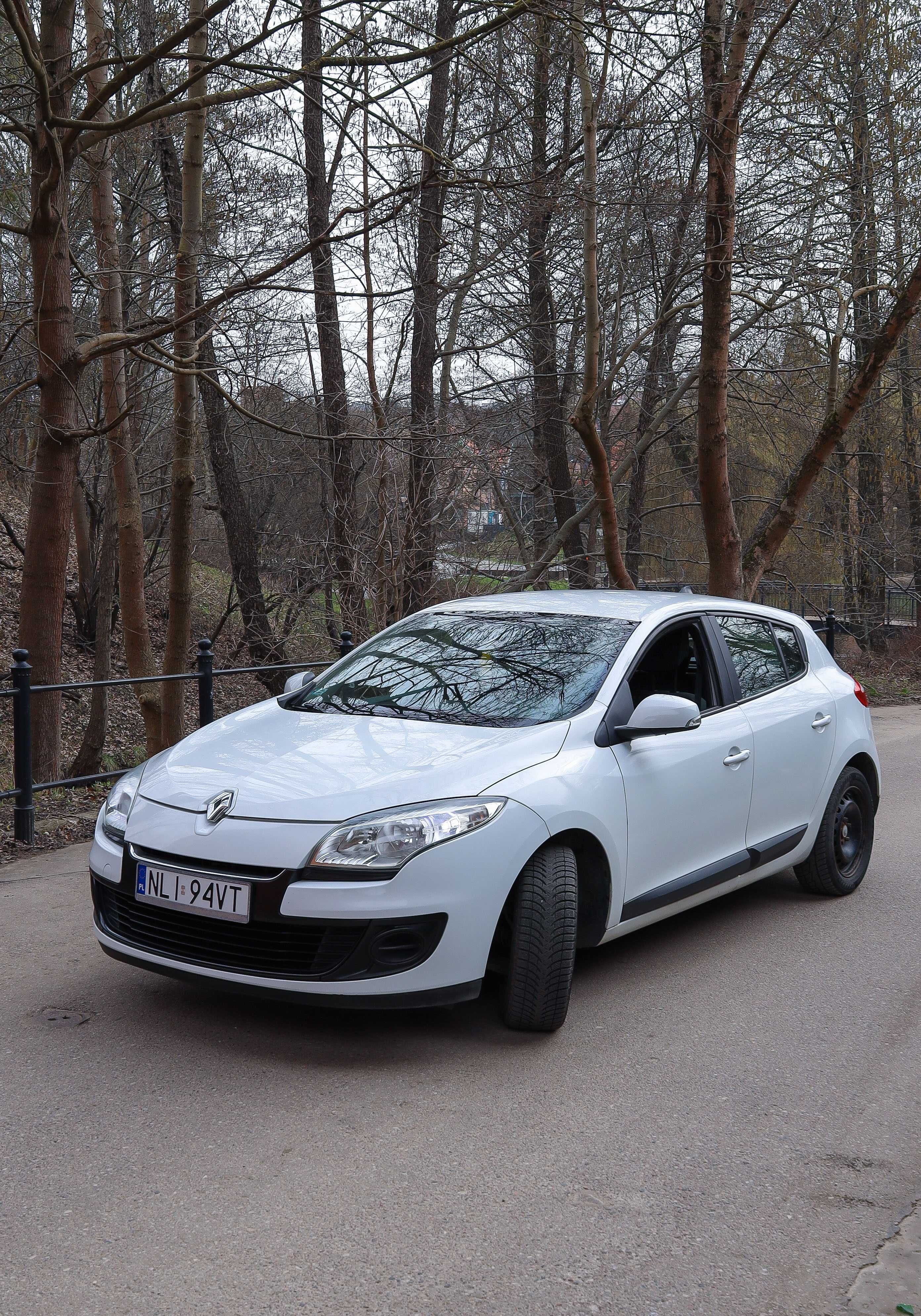 Renault Megane 1.6 benzyna 2013 rok - Prywatne