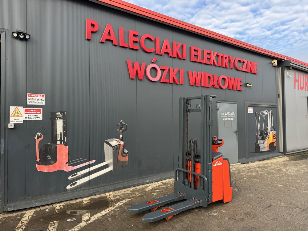 Paleciak elektryczny Linde 2011 r 1400 kg 430 cm L 14