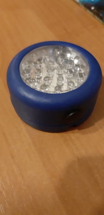 Mała lampka warsztatowa