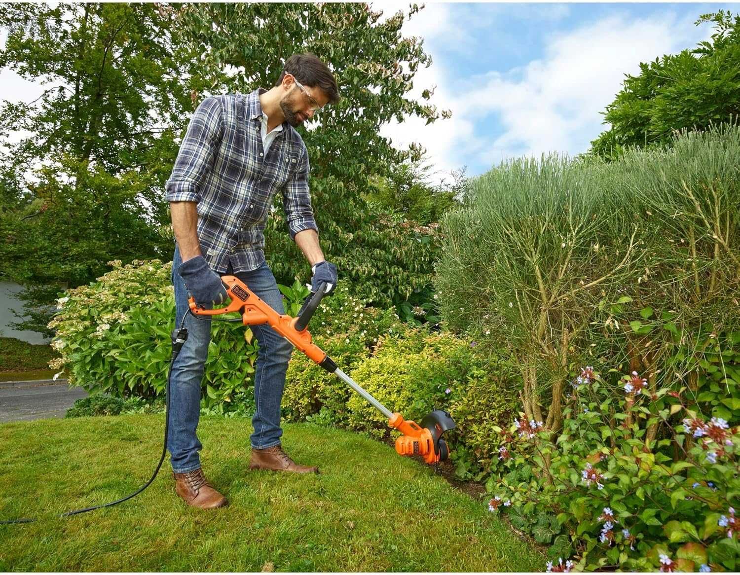 Тример електричний мотокоса BLACK+DECKER BESTA525-QS