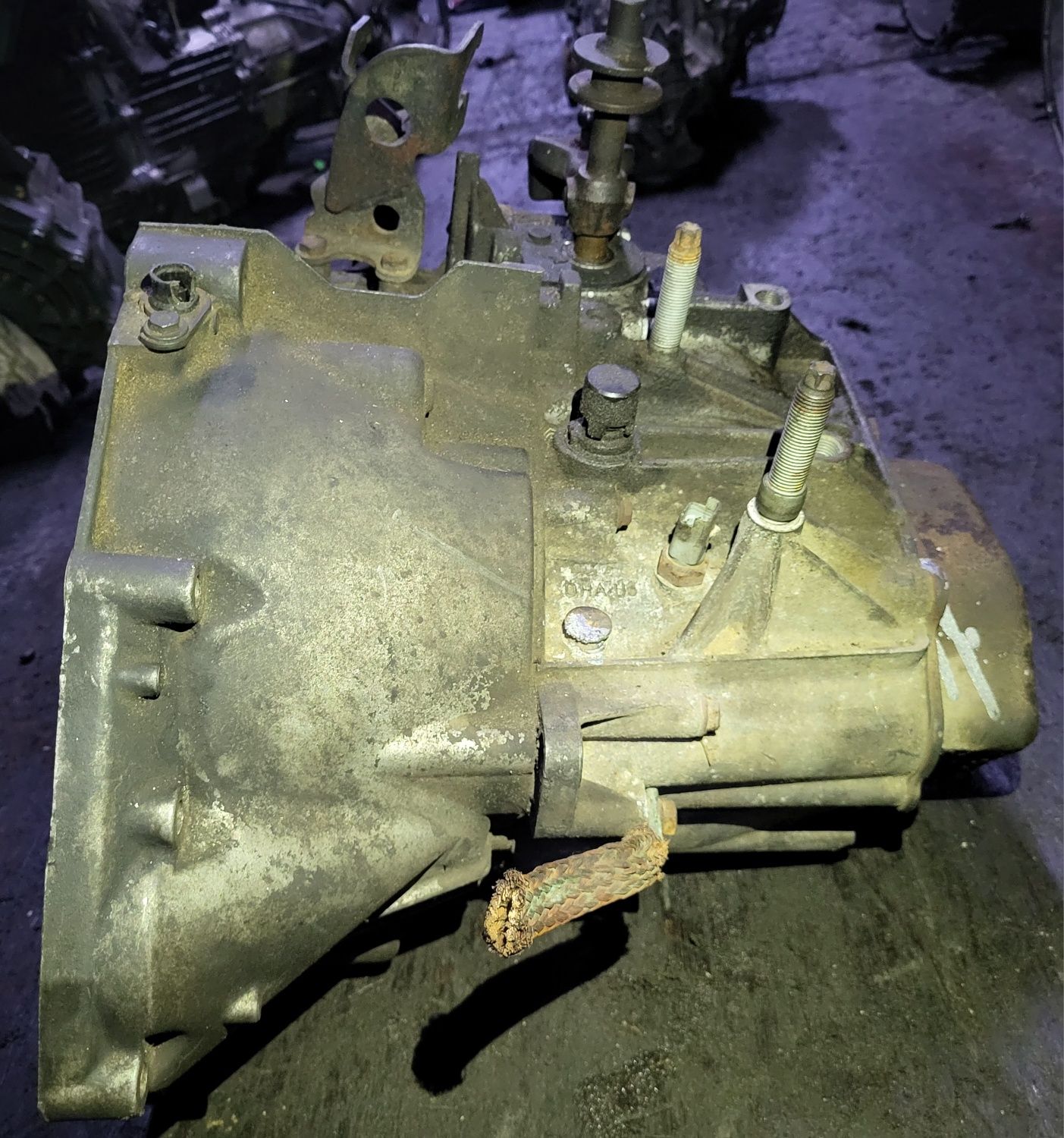 Skrzynia biegów PEUGEOT Boxer 2.0 HDI JTD 20MM01  96 376  832 80