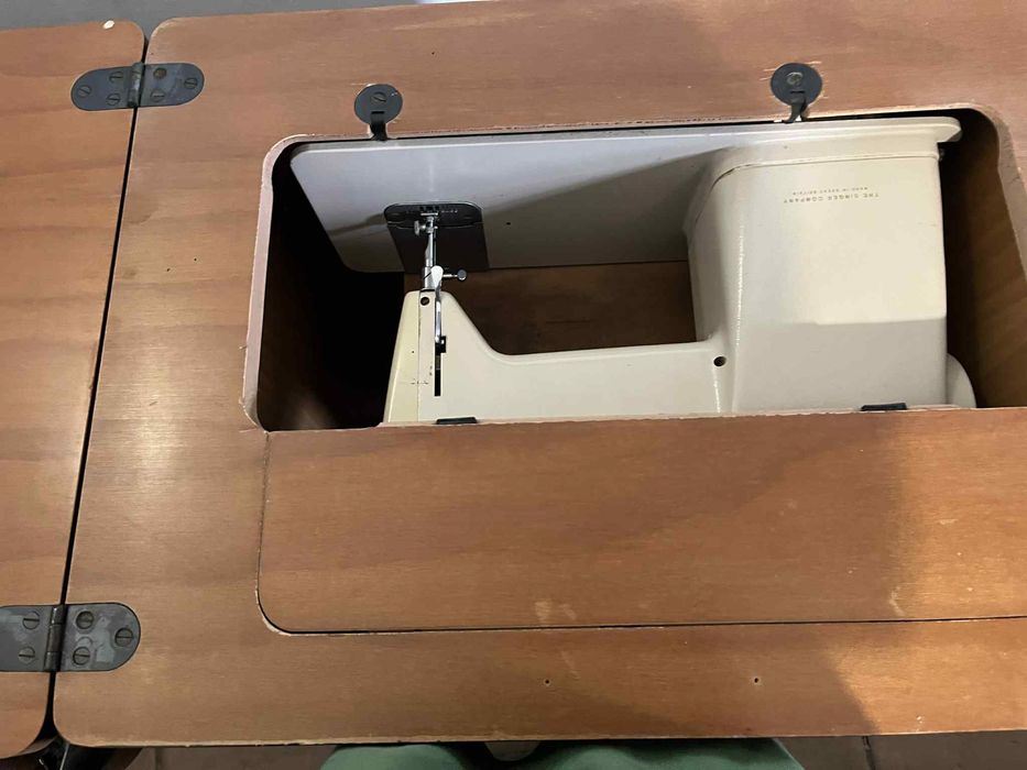 Maquina costura singer